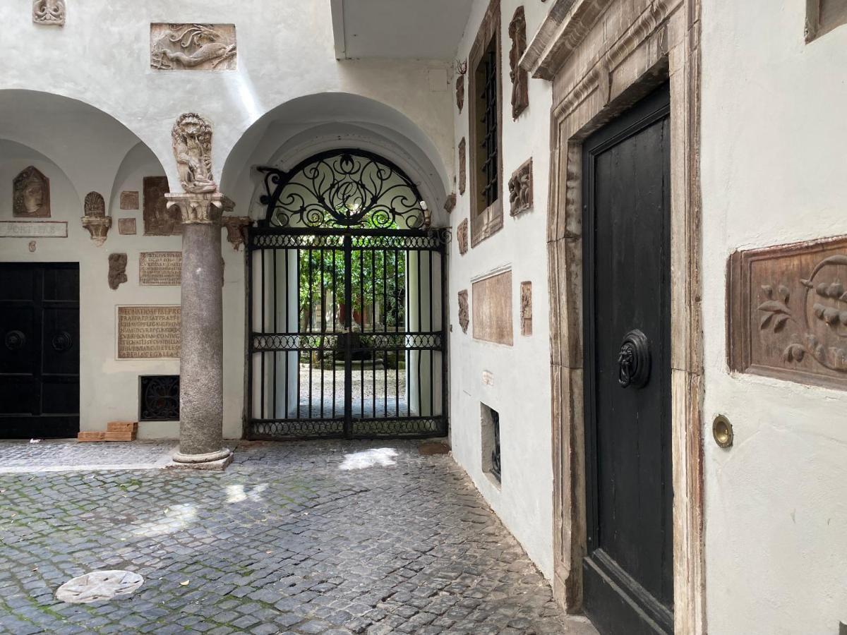 Rome Center, Luxury & History In Via Monserrato Exterior foto